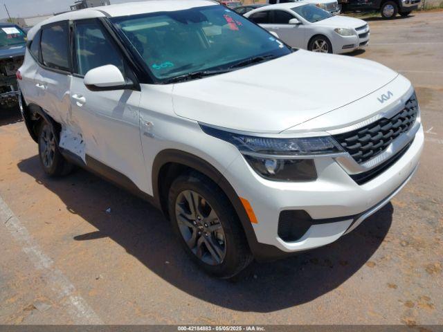  Salvage Kia Seltos