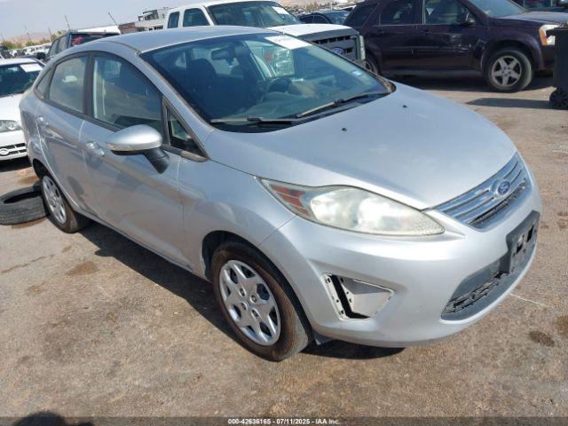  Salvage Ford Fiesta