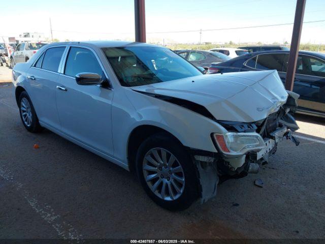  Salvage Chrysler 300