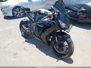  Salvage Honda Cbr1000