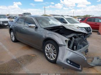  Salvage Chrysler 300