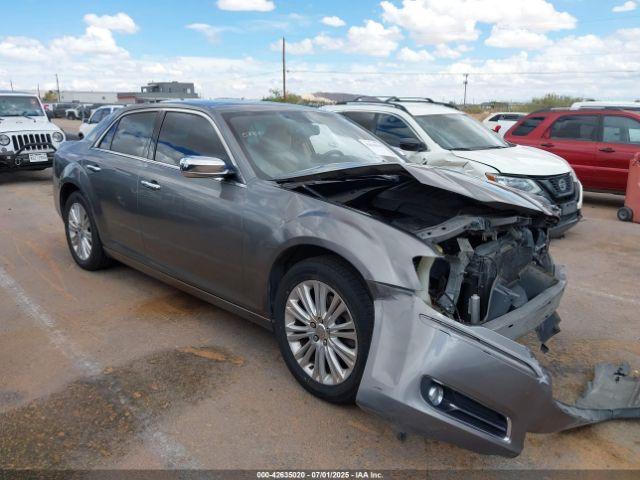  Salvage Chrysler 300