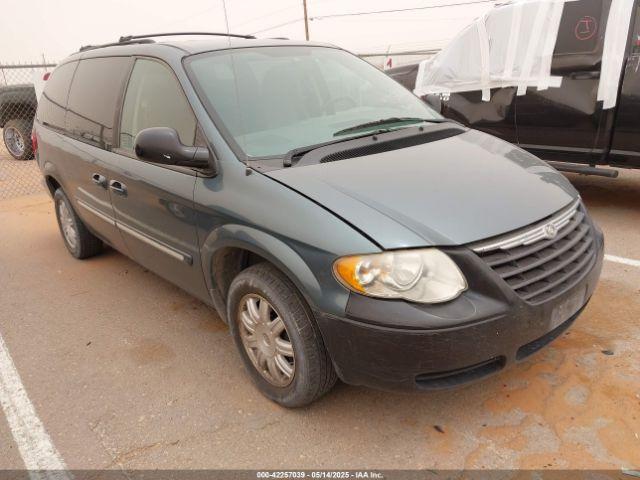  Salvage Chrysler Town & Country