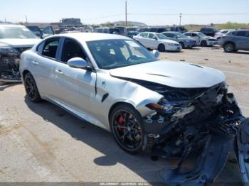  Salvage Alfa Romeo Giulia