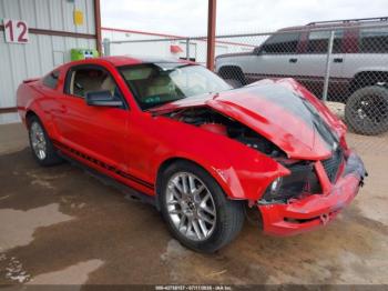  Salvage Ford Mustang