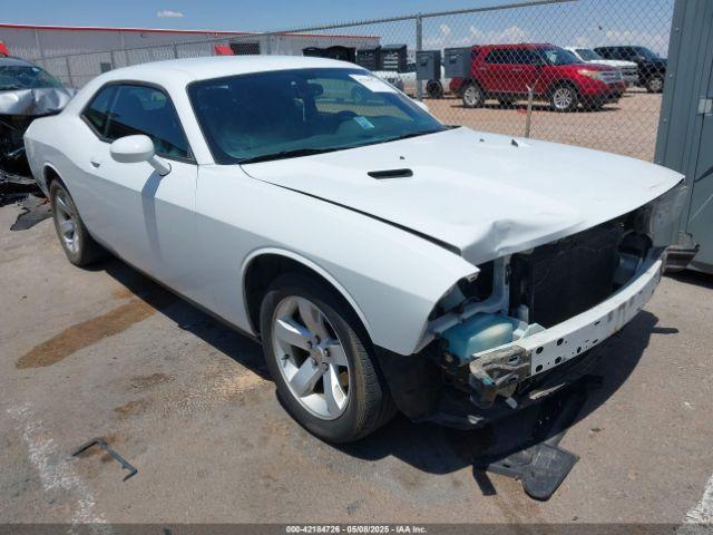  Salvage Dodge Challenger