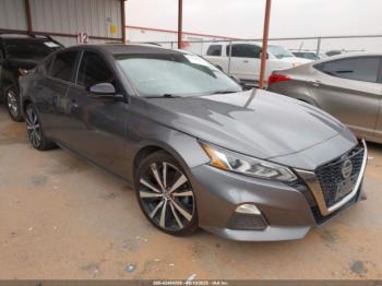  Salvage Nissan Altima