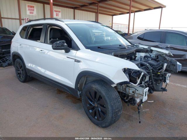  Salvage Volkswagen Taos