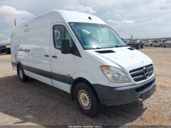  Salvage Mercedes-Benz Sprinter 2500