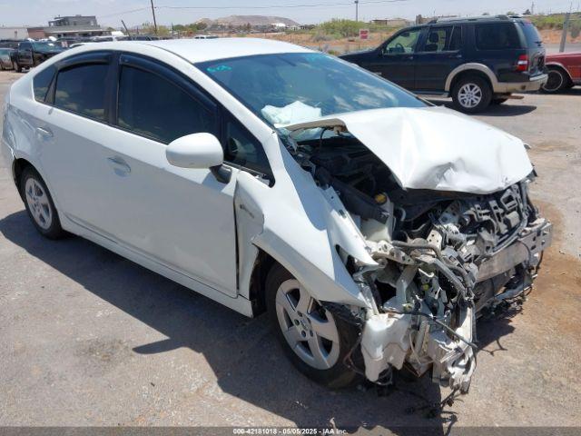  Salvage Toyota Prius