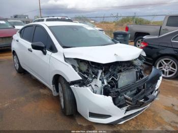  Salvage Nissan Versa