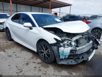 Salvage Toyota Camry