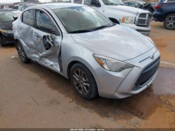  Salvage Toyota Yaris