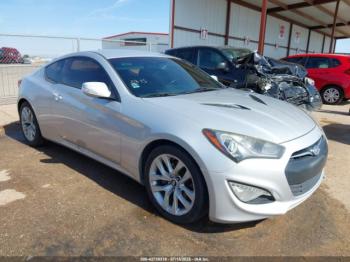  Salvage Hyundai Genesis