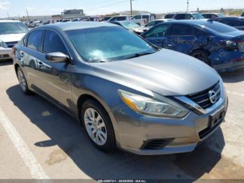  Salvage Nissan Altima