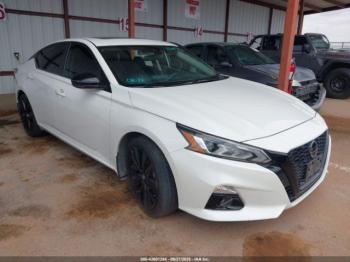  Salvage Nissan Altima