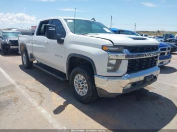  Salvage Chevrolet Silverado 2500