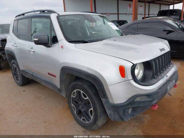  Salvage Jeep Renegade