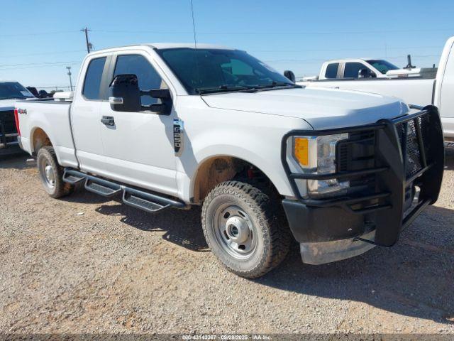  Salvage Ford F-250