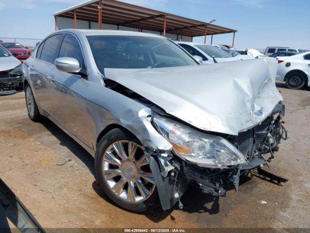  Salvage Hyundai Genesis
