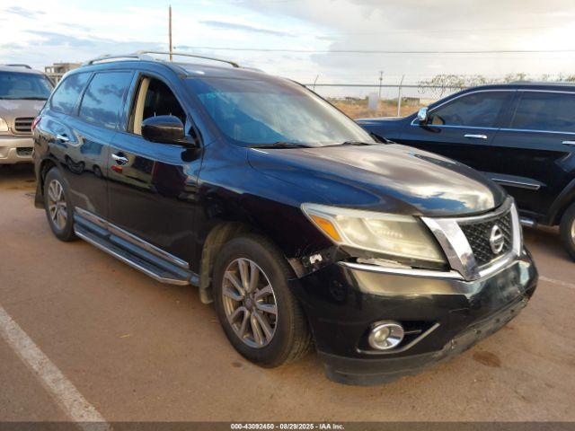  Salvage Nissan Pathfinder