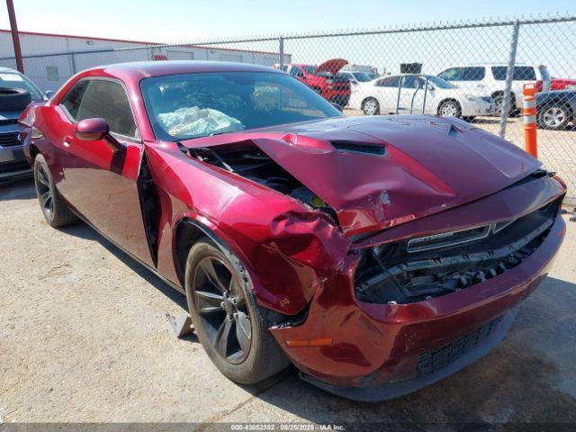  Salvage Dodge Challenger