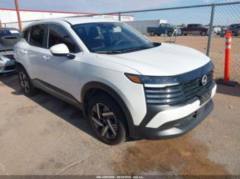  Salvage Nissan Kicks