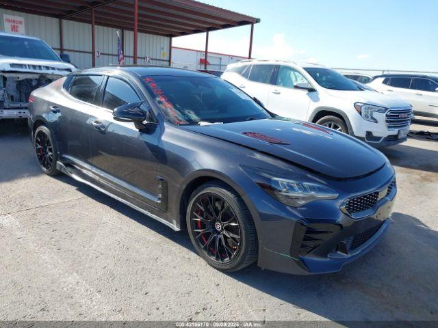  Salvage Kia Stinger
