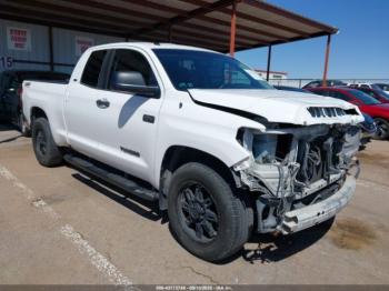  Salvage Toyota Tundra