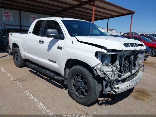  Salvage Toyota Tundra