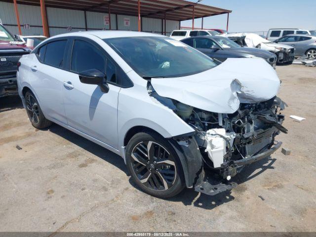  Salvage Nissan Versa