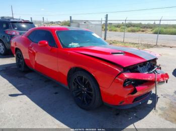  Salvage Dodge Challenger