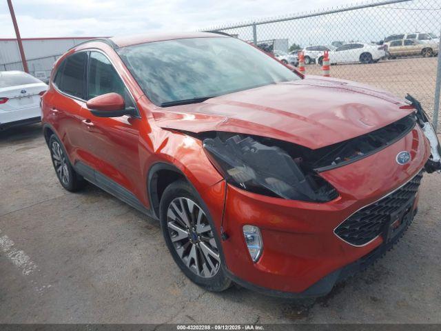  Salvage Ford Escape