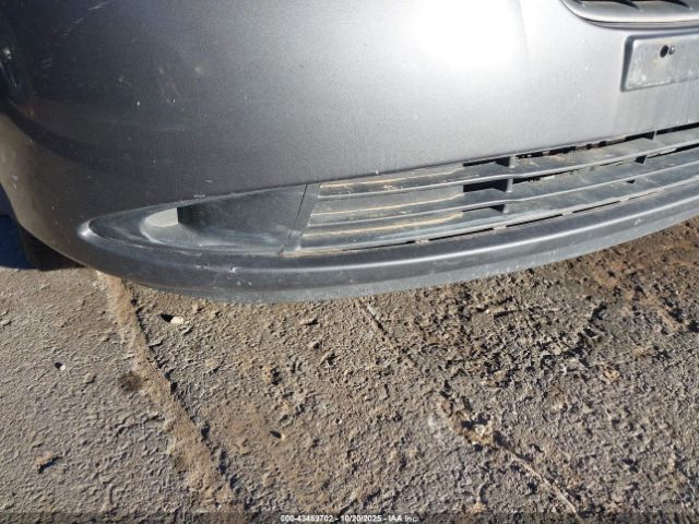 Hyundai ELANTRA Image 6