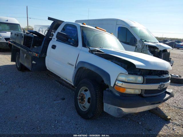  Salvage Chevrolet Silverado 3500