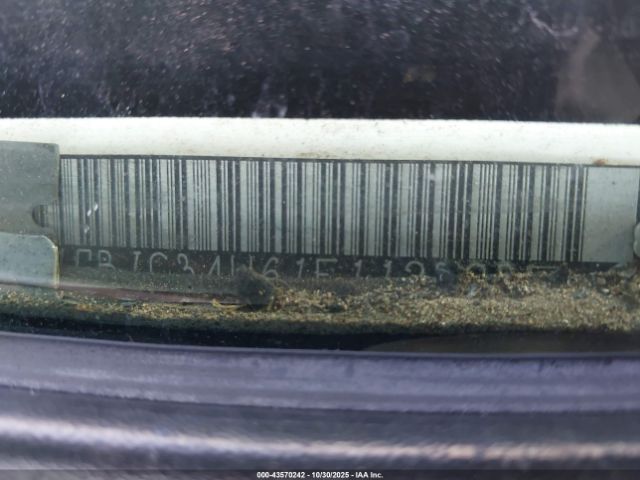 Chevrolet Silverado 3500 Image 13