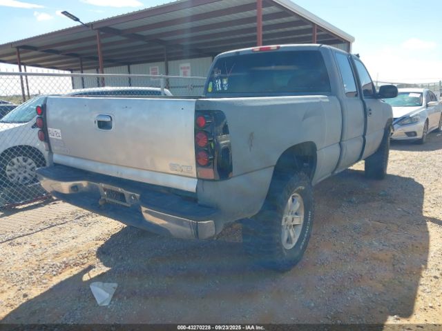 Chevrolet Silverado 1500 Ls Image 3