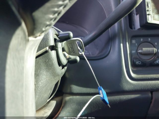 Chevrolet Silverado 1500 Ls Image 5