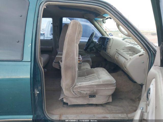 Chevrolet Gmt C2500 Image 9