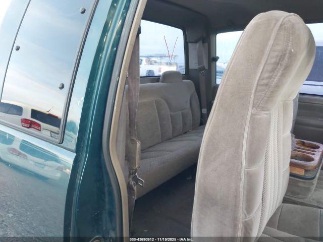 Chevrolet Gmt C2500 Image 8