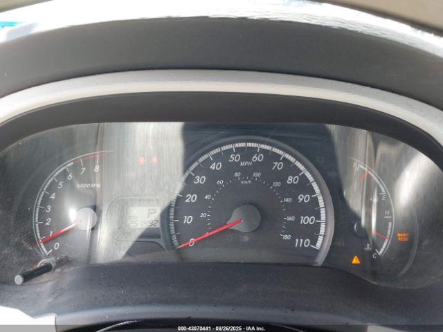 Toyota Sienna Le V6 8 Passenger Image 4