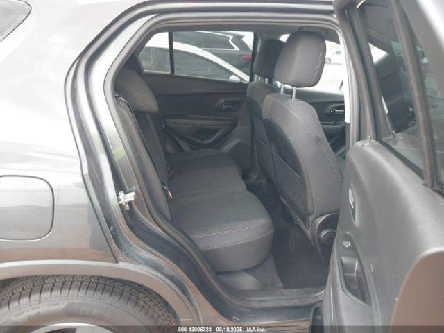 Chevrolet Trax Ls Image 11