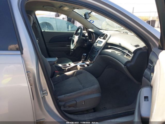 Chevrolet Malibu 1ls Image 9