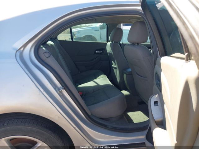 Chevrolet Malibu 1ls Image 6