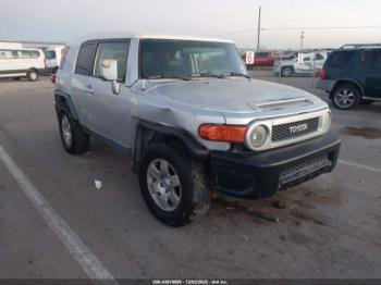  Salvage Toyota FJ Cruiser