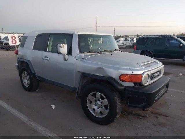 Toyota FJ Cruiser Image 6