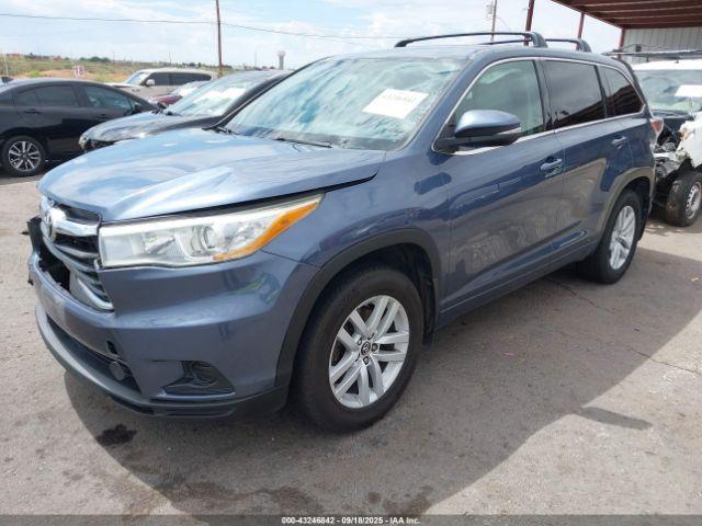 Toyota Highlander Le V6 Image 7