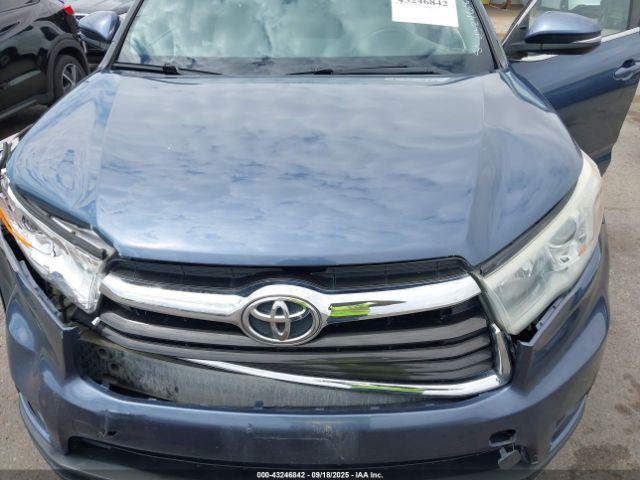 Toyota Highlander Le V6 Image 3