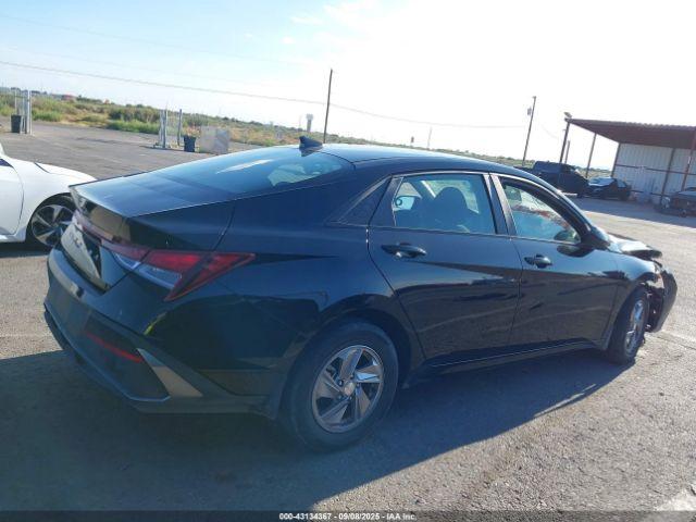 Hyundai ELANTRA Se Image 13