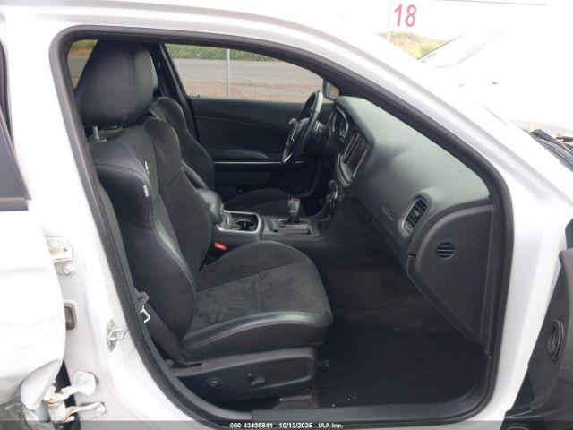 Dodge Charger Image 4